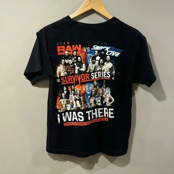 Lesnar vs. Goldberg 2016 WWE Wrestling T Shirt - Picture 2 of 6